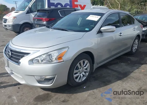 2013 Nissan Altima 2.5 S z USA, uszkodzony, nr VIN 1N4AL3AP1DC248941